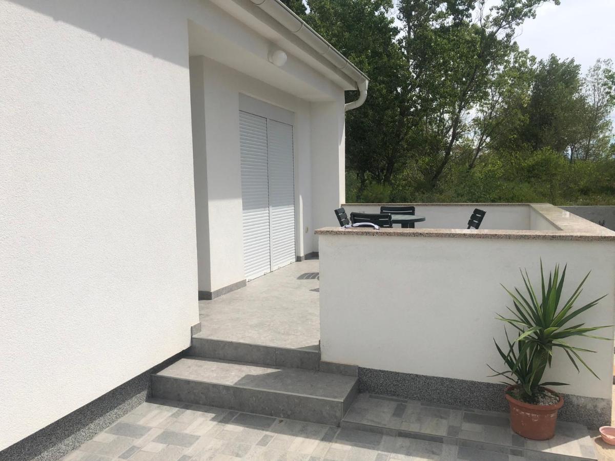Holiday Home Visnja Nin Exterior photo